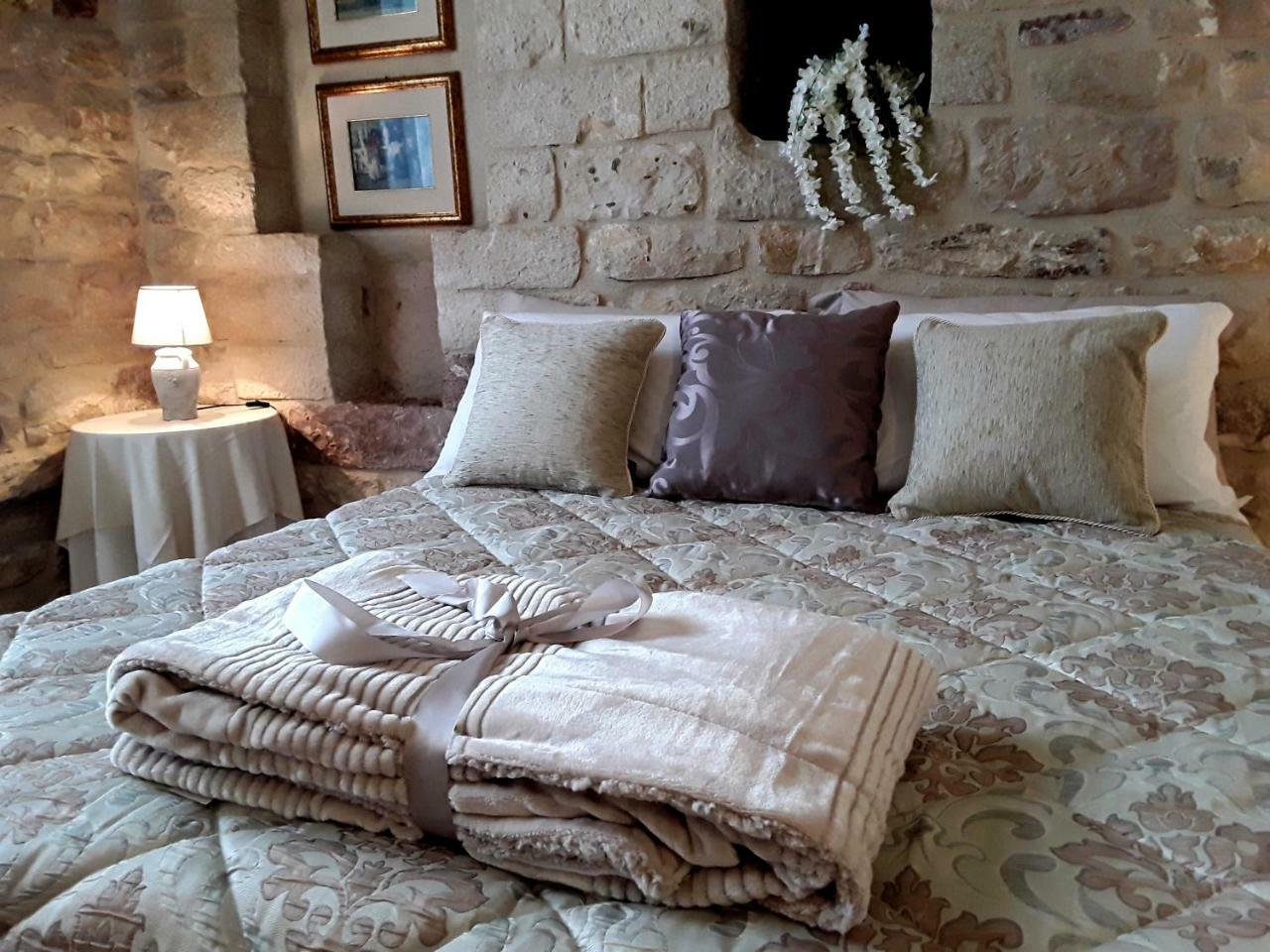 Case Brizi 10 Assisi Bagian luar foto